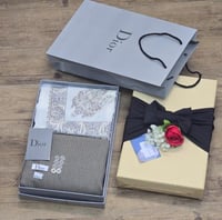 قماش شتوي ديور مع شال كشميري