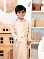 ثوب بتصميم مغربي