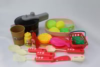 طقم أدوات المطبخ للأطفال – لعبة تقمص أدوار تعليمية