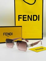 تألقي بأناقتك مع نظارات Fendi الشمسية النسائية