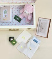 صندوق ذكريات المواليد الفاخر بنات