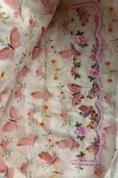 مخور قطن للأطفال وردي غامق ( قماش) يوجد اثر خياطة...