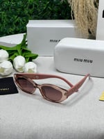 نظارة MIU MIU - اطار وردي مدرج - عدسه وردي