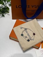 إسوارة LOUIS VUITTON معدن ذهبي