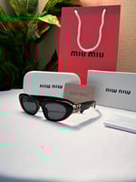 نظارة miu miu إطار أسود - عدسة أسود