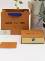 ملحقات لويس فيتون