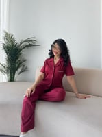 بجامة برغندي