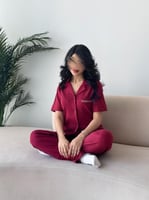 بجامة برغندي