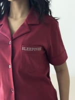 بجامة برغندي