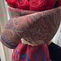 شال كشميري بي باقه ورد نسائي بالاسم_ متجر تساهيل