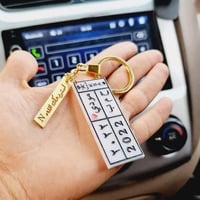 ميدالية مع استودعيه