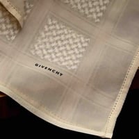 شماغ شتوي جيفنشي بيج