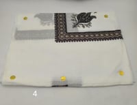 شال شتوي مطرز