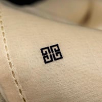 شماغ شتوي جيفنشي بيج