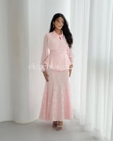طقم شيفون ودانتيل وردي أنيق