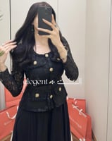 فستان أسود رسمي دانتيل مكسر بكم طويل وزرار ذهبية