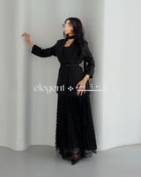 طقم اسود دانتيل بحزام ووشاح رقبي