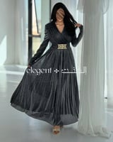 فستان سهرة بقصة V مع حزام أنيق v