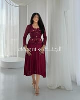 فستان دانتيل أنيق عنابي مع شيفون مكسر وحزام