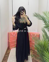 فستان ليالي الذهب – أناقة ملكية مطرزة بتفاصيل فاخر...