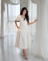 فستان أبيض ميدي فخم بفصوص كريستالات أكمام أنيقة -...