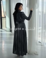 فستان بليسيه فضي بخناق أنيق