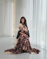 جلابية مزهرة دبل كلوش بربطة عنق وريش عند الأكمام -...