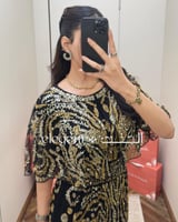 فستان سهره فاخر مطرز بأكمام قصيرة أسود ذهبي