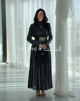 فستان بليسيه فضي بخناق أنيق