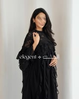 جلابية شيفون سوداء بتفاصيل دانتيل