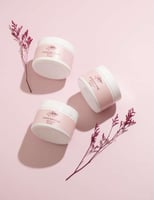 مجموعة نعومة القطن العلاجية للبشرة