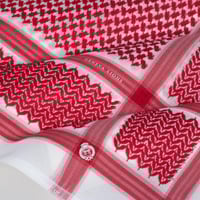 شماغ جينيفا ليونز سيجنتشر 2025