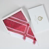 شماغ جينيفا ليونز سيجنتشر 2025