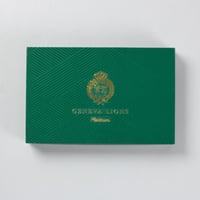 شماغ جينيفا ليونز بلاتينيوم الأحمر 2025