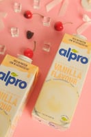 ألبرو حليب ڤانيليا