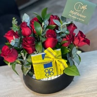 ورد جوري و شوكولاته