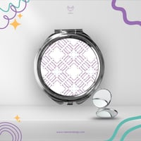 طباعة تصميم خاص على مراية بحجم صغير