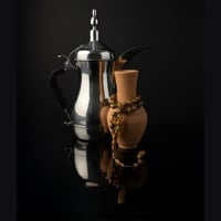 سبحة جلد ذئب محنط