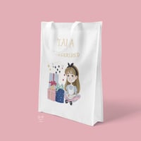 كيس هدايا بناتي Wonders مع إمكانية إضافة الاسم