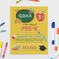 لوحة معلومات الطفل في أول يوم دراسي باللغة الانجلي...