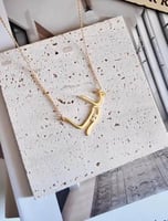 سلسال فخم بالاسم مع اللؤلؤ