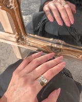 خاتم بلاسم والتاريخ