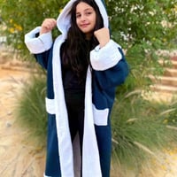 فروه شتوي بناتي نسائي اسود بلاسم