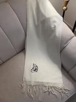 شال شتوي بالإسم