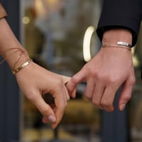 اساور كبلز حروفكم مخصصة