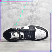 Jordan 1 Retro Black White