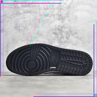 Jordan 1 Retro Black White