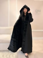 فروة اسود انيقة