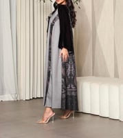 جلابيه بخام الشال مع المخمل