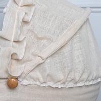 سلة موسى قش بتلبيسة قماش اللنن بيج